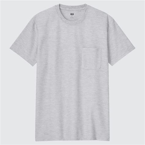 uniqlo pocket tee